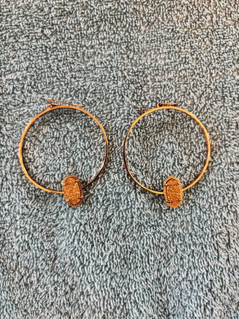 NEVER WORN: Kendra Scott Rose Gold Hoops